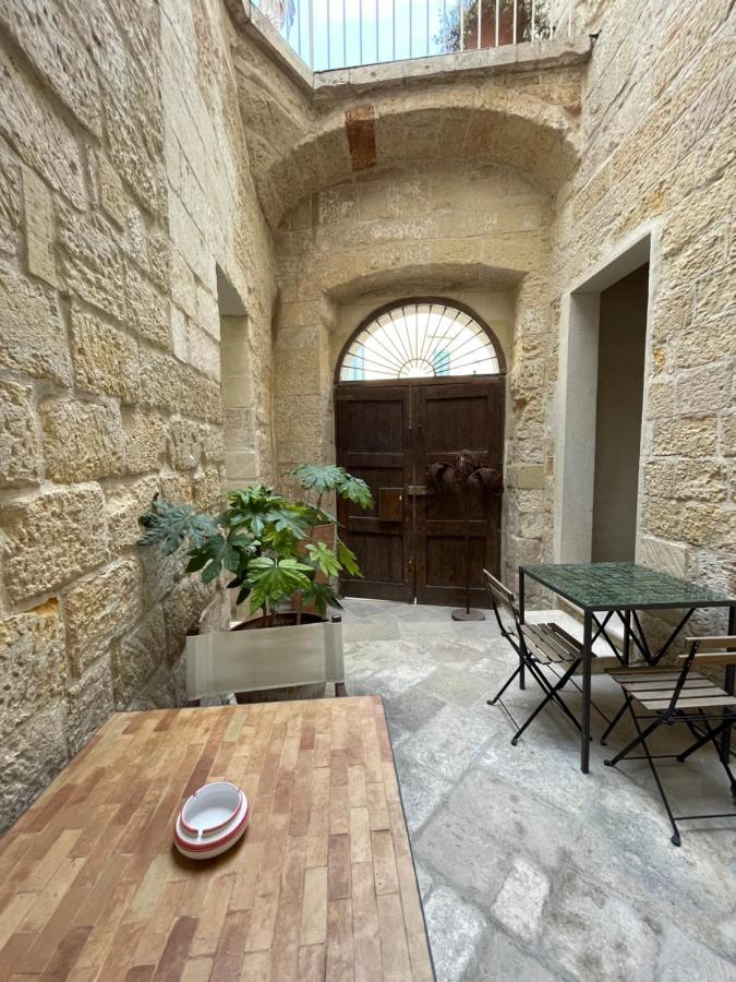 Aparthotel Lu Leccio à Lecce Extérieur photo